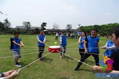 银行职员团队拓展训练心得体会