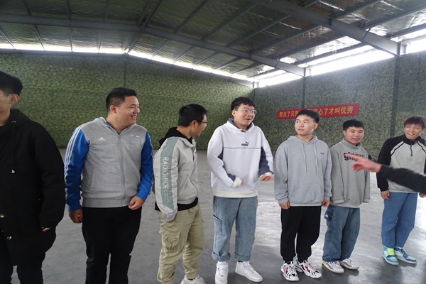 长沙拓展培训公司热身项目图片